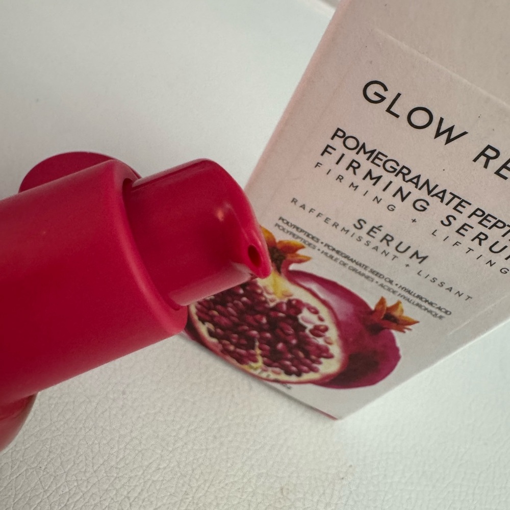 Glow Recipe Pomegranate Peptide Firming Serum - Picture 6 of 7